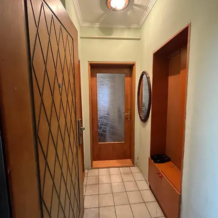 Kuca Za Najam Na Mahmutovcu