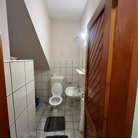 Kuca Za Najam Na Mahmutovcu Vikendica Sarajevo