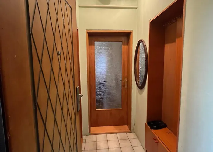 Kuca Za Najam Na Mahmutovcu