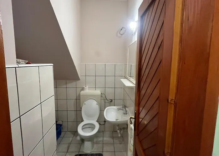 Kuca Za Najam Na Mahmutovcu Vikendica Sarajevo